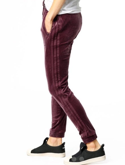 adidas women's velvet vibes track pants